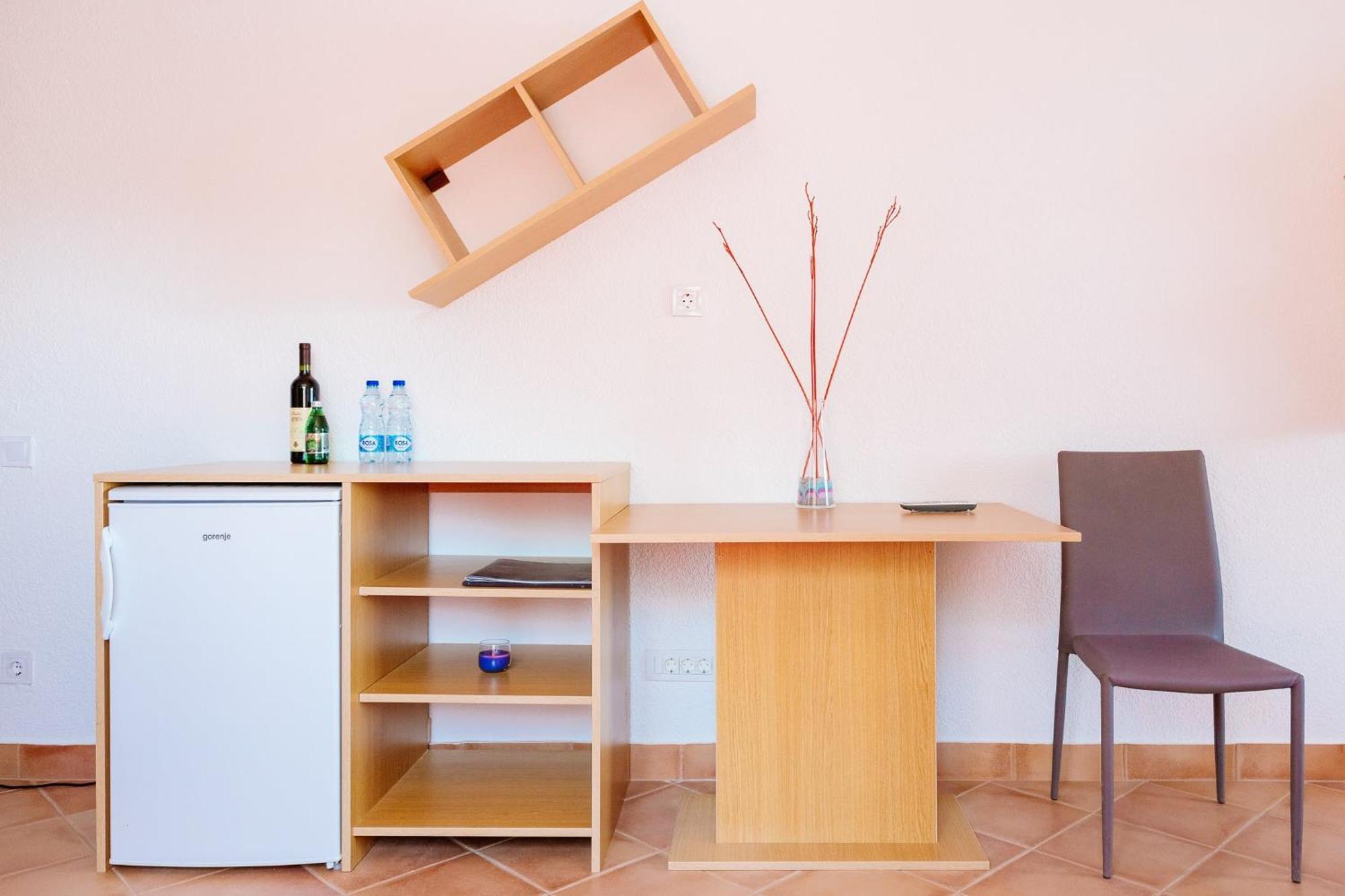 Odessa Mama Apartamento Bijela Quarto foto