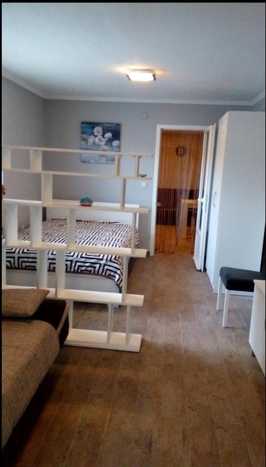 Odessa Mama Apartamento Bijela Exterior foto